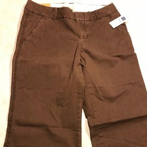 Gap brown chino capris